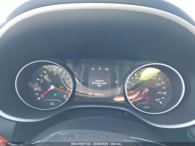 3C4NJCBB6JT407411 Jeep Compass Altitude Fwd