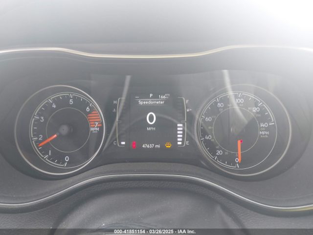 1C4PJLCB8KD366438 Jeep Cherokee Latitude Fwd