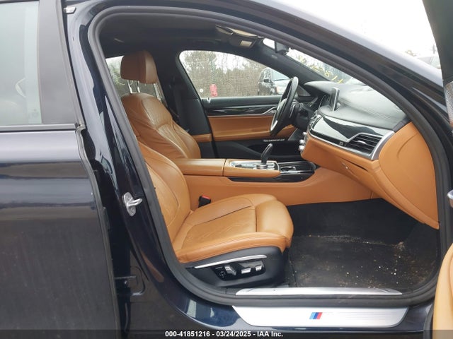 WBA7F2C53GG416834 BMW 750i Xdrive