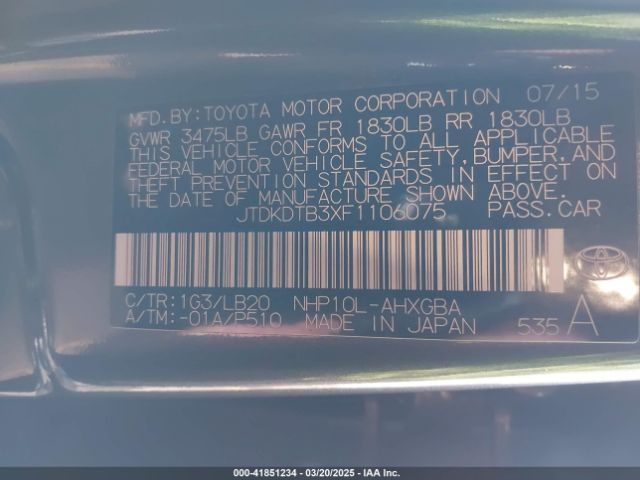 JTDKDTB3XF1106075 Toyota Prius C Four