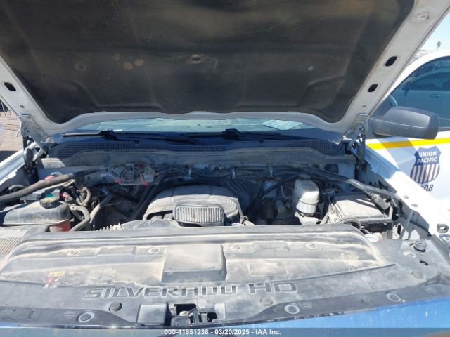 1GC2KUEG0JZ330959 Chevrolet Silverado 2500hd Wt