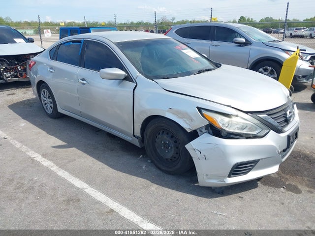1N4AL3AP2HC169123 Nissan Altima 2.5 S