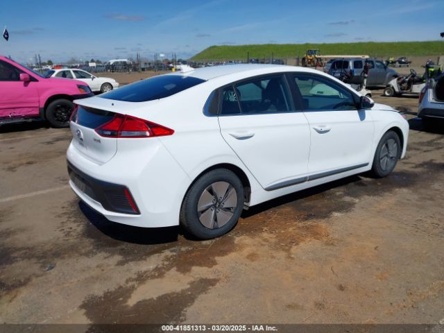 KMHC75LC1NU268983 Hyundai Ioniq Hybrid Se
