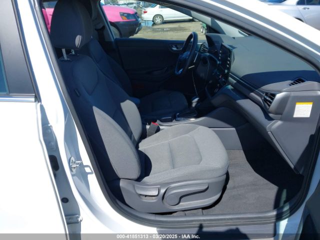 KMHC75LC1NU268983 Hyundai Ioniq Hybrid Se