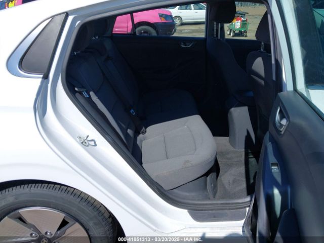 KMHC75LC1NU268983 Hyundai Ioniq Hybrid Se
