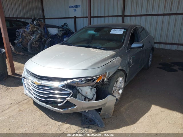 1G1ZD5ST0SF125427 Chevrolet Malibu Fwd 1lt