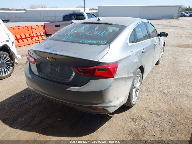 1G1ZD5ST0SF125427 Chevrolet Malibu Fwd 1lt