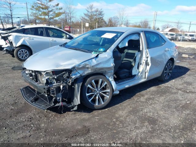 2T1BURHE7JC055652 Toyota COROLLA SE