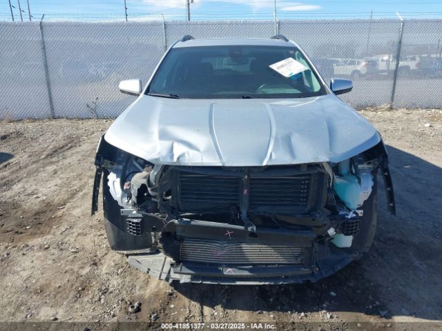 3GKALTEV8LL165243 GMC Terrain Awd Sle