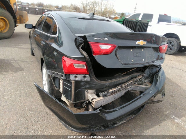 1G1ZE5ST2HF131333 Chevrolet MALIBU 1LT