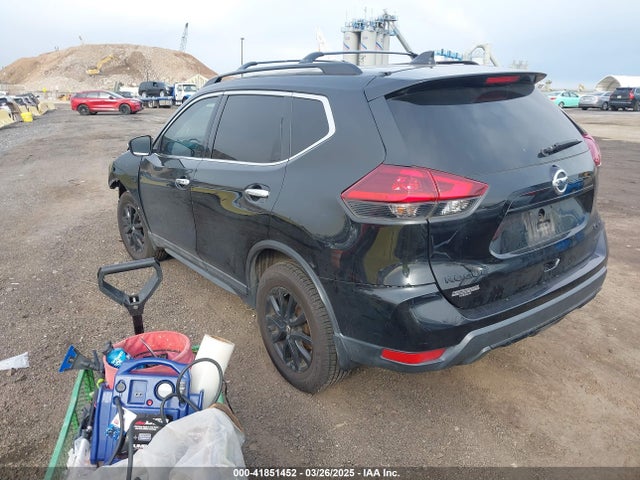 5N1AT2MV4JC742605 Nissan ROGUE SV