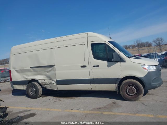 W1Y40CHY0MT077030 Mercedes-Benz Sprinter 2500 High Roof I4