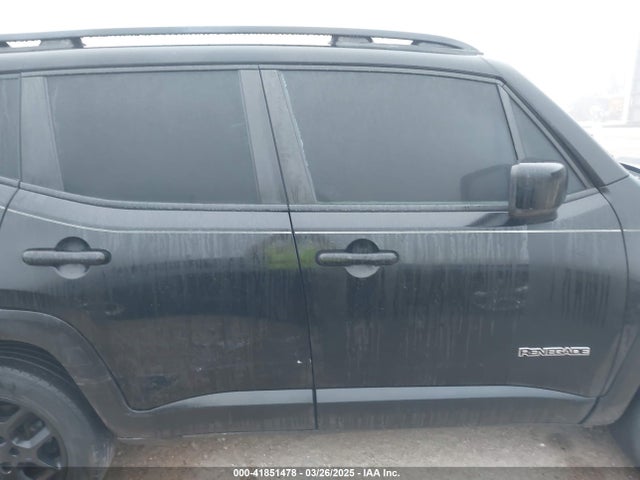 Jeep Renegade Latitude 2015 ZACCJBBT8FPB88024 Image 13