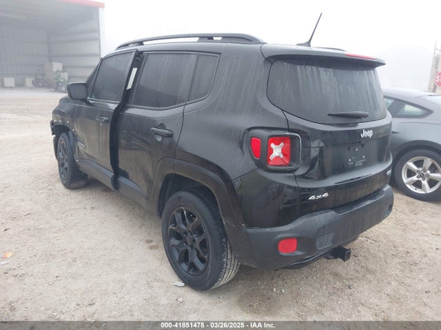 Jeep Renegade Latitude 2015 ZACCJBBT8FPB88024 Image 3