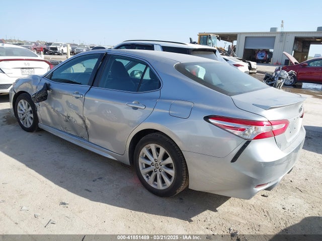 4T1G11AK9LU986073 Toyota CAMRY SE