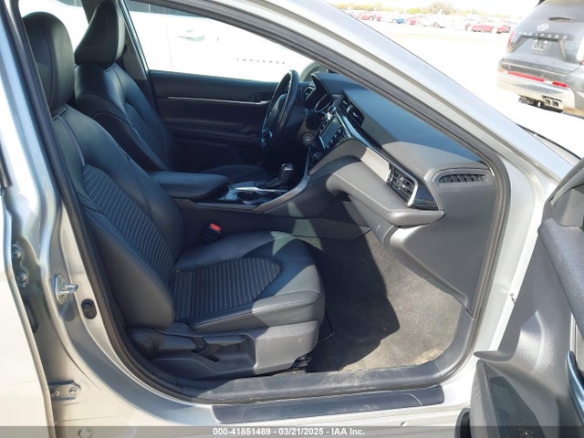 4T1G11AK9LU986073 Toyota CAMRY SE