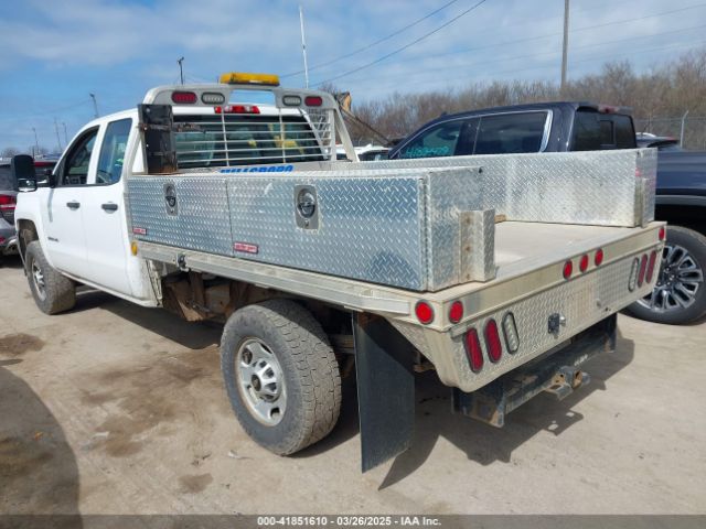 1GB2KUEG2JZ233878 Chevrolet Silverado 2500hd Wt