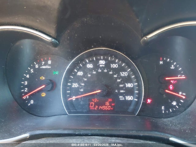 5XYKT3A61EG495427 KIA SORENTO LX
