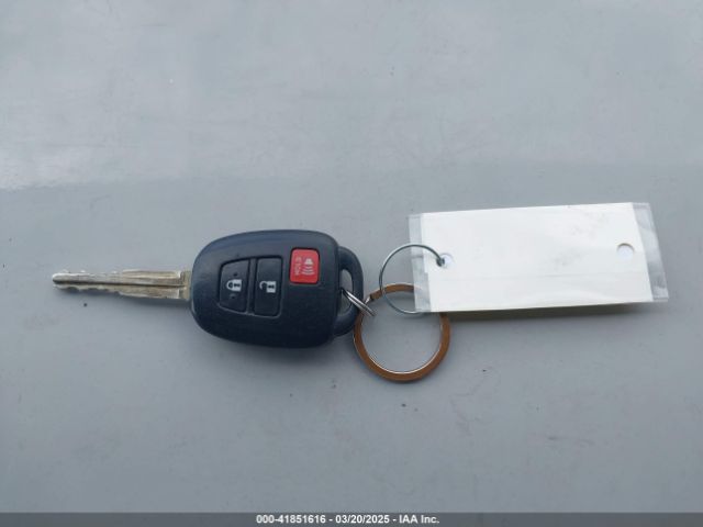 2T3WFREV0EW076144 Toyota Rav4 Xle