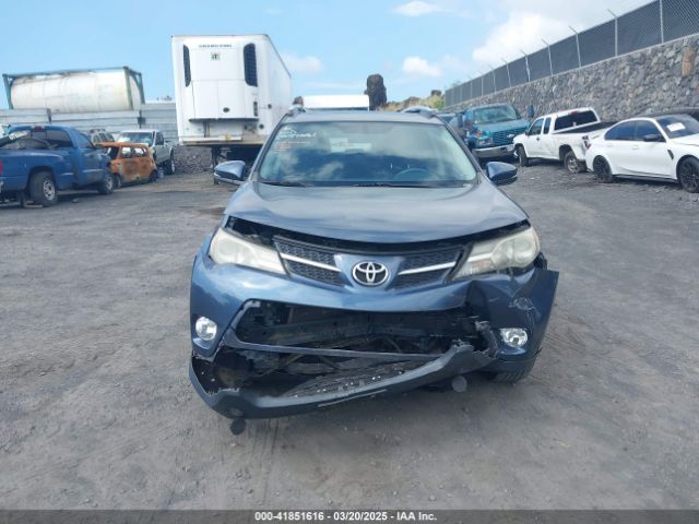 2T3WFREV0EW076144 Toyota Rav4 Xle