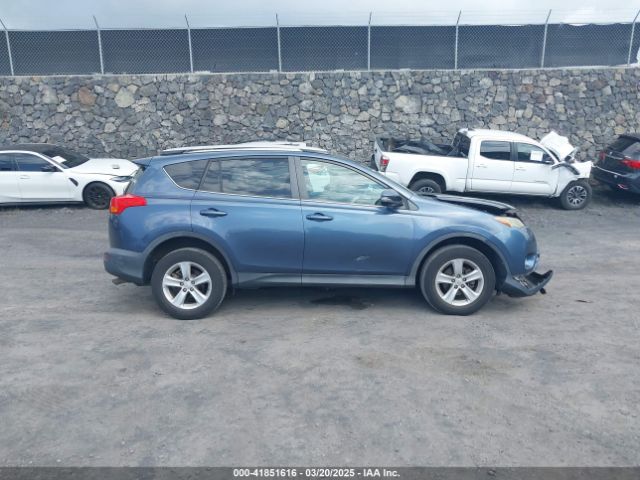 2T3WFREV0EW076144 Toyota Rav4 Xle