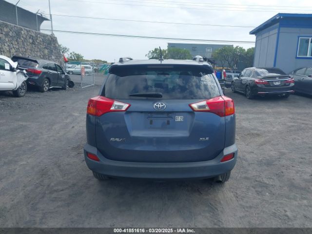 2T3WFREV0EW076144 Toyota Rav4 Xle