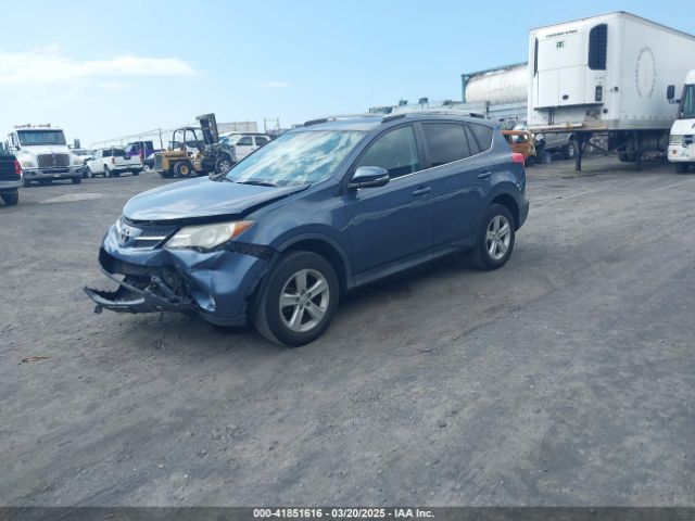 2T3WFREV0EW076144 Toyota Rav4 Xle