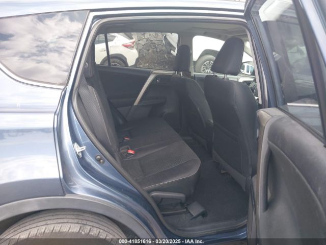 2T3WFREV0EW076144 Toyota Rav4 Xle