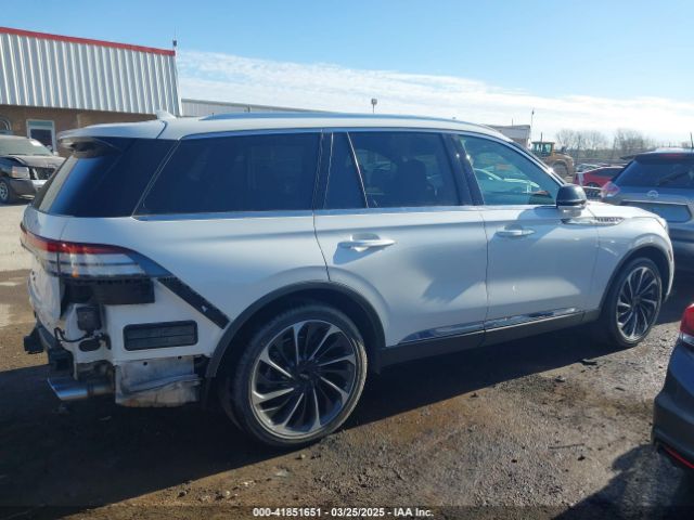 5LM5J7XC8LGL36060 Lincoln Aviator