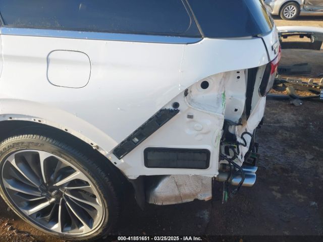 5LM5J7XC8LGL36060 Lincoln Aviator