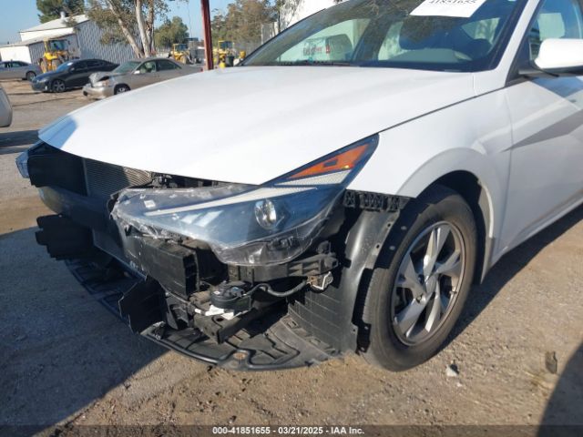 5NPLL4AG7NH076610 Hyundai ELANTRA SE