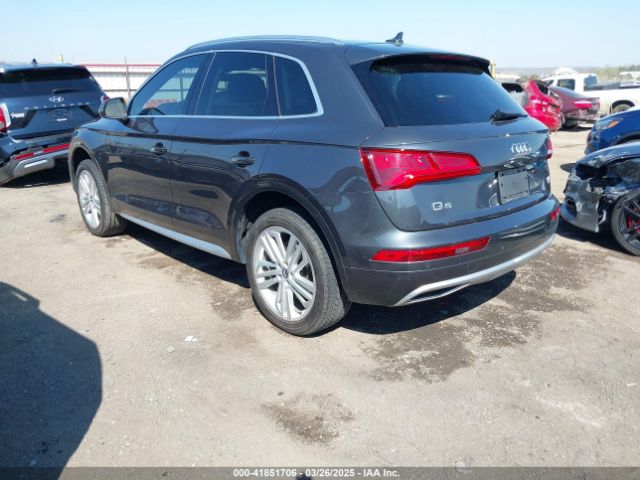 WA1BNAFY7J2149356 Audi Q5 2.0t Premium/2.0t Tech Premium