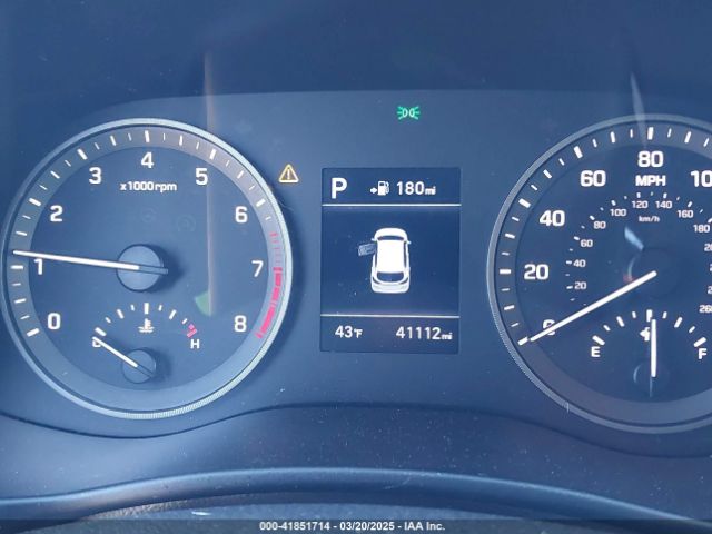 KM8J23A42LU135653 Hyundai TUCSON SE