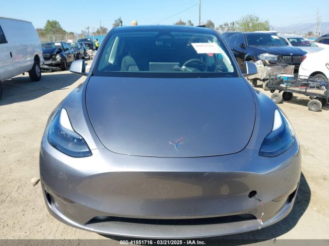 7SAYGDEEXSF240903 Tesla Model Y Long Range Dual Motor All-wheel Drive