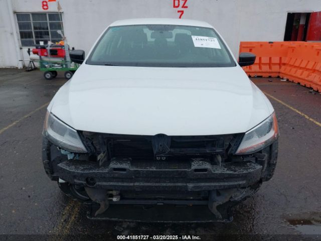 3VW1K7AJ8EM432707 Volkswagen Jetta 2.0l S
