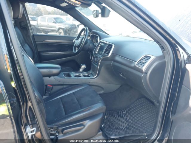 1C4RJEAG2JC430688 Jeep Grand Cherokee Altitude 4x2