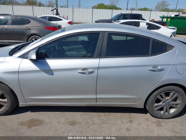 KMHD84LF9JU720209 Hyundai ELANTRA SEL