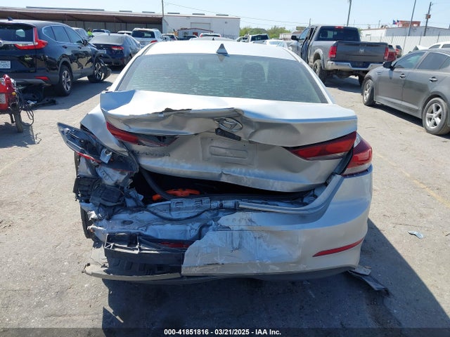 KMHD84LF9JU720209 Hyundai ELANTRA SEL