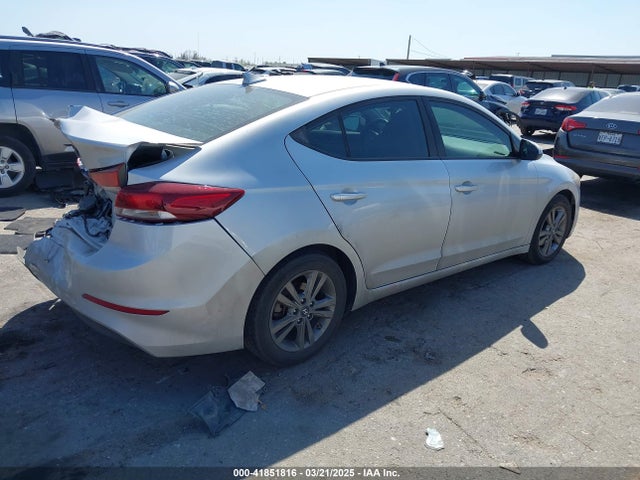 KMHD84LF9JU720209 Hyundai ELANTRA SEL