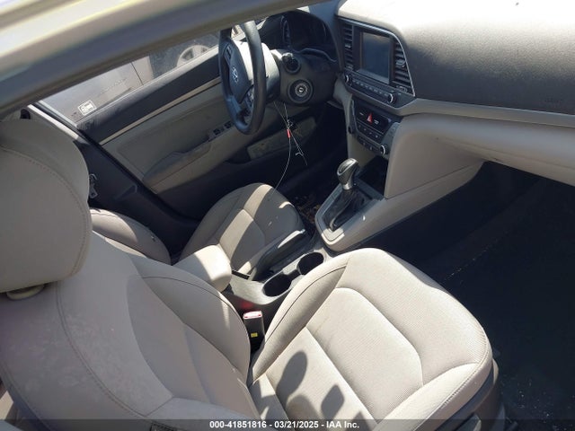 KMHD84LF9JU720209 Hyundai ELANTRA SEL