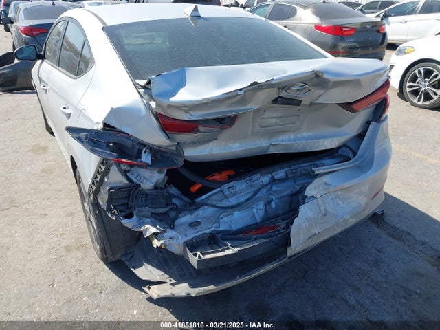 KMHD84LF9JU720209 Hyundai ELANTRA SEL
