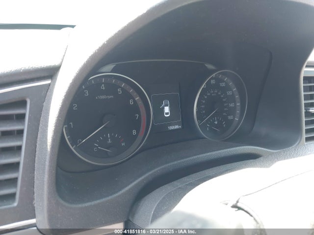 KMHD84LF9JU720209 Hyundai ELANTRA SEL