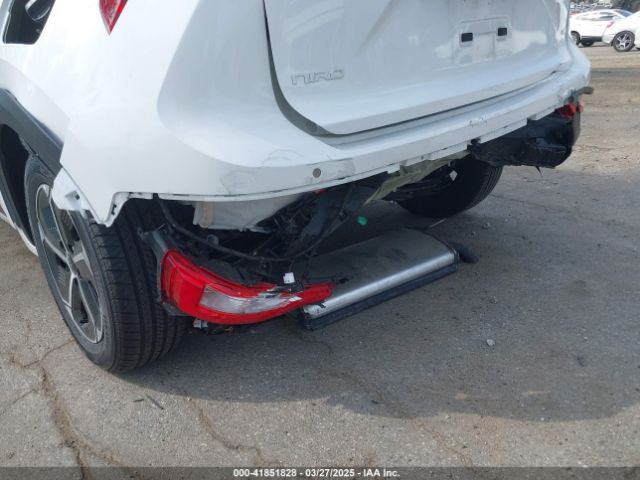 KNDCR3LE7S5219121 KIA NIRO EX