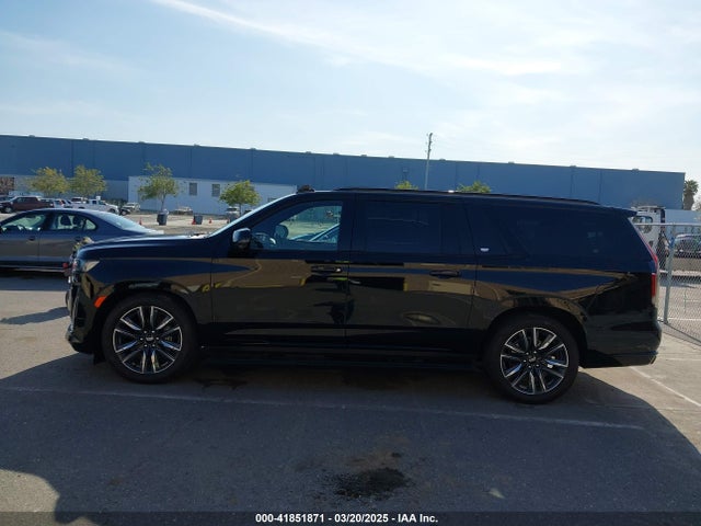 Cadillac l87 2023 1GYS4PKL4PR548693 Image 14