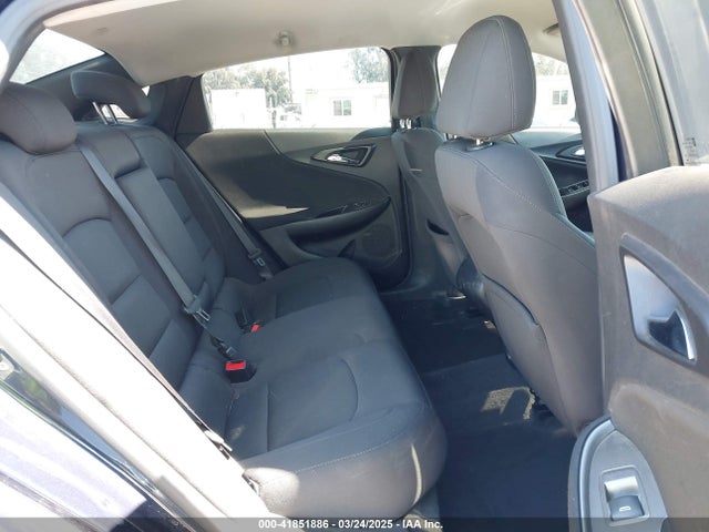 1G1ZB5ST3JF101238 Chevrolet Malibu 1ls