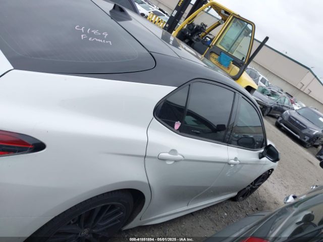 4T1KZ1AK4NU068897 Toyota Camry Xse V6