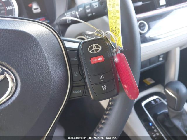 7MUCAAAG1NV011563 Toyota Corolla Cross Le