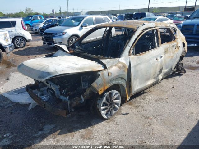 KM8J33A46JU685139 Hyundai TUCSON SEL