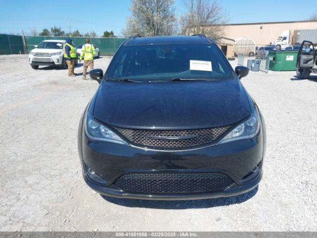 2C4RC1BG6KR532019 Chrysler Pacifica Touring L