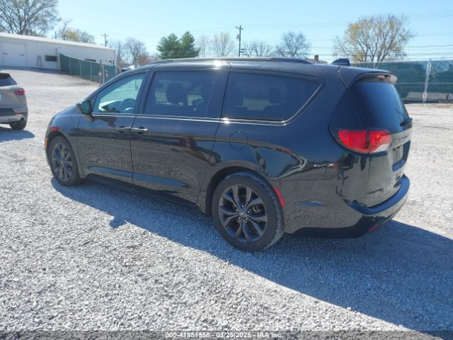 2C4RC1BG6KR532019 Chrysler Pacifica Touring L